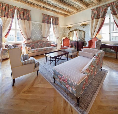 Bonerowski Palace Vacation rental in Krakow