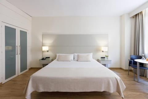 Aparthotel Mariano Cubi Vacation rental in Barcelona