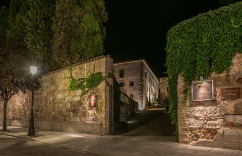 HOSPES PALACIO DE SAN ESTEBAN , SALAMANCA, A MEMBER OF DESIGN HOTELS Vacation rental in Salamanca