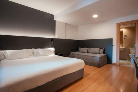 Sancho Ramirez Vacation rental in Pamplona