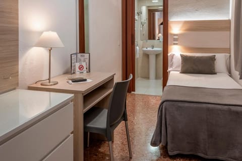 Hotel Catalunya Express Vacation rental in Tarragona