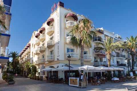 URH Sitges Playa Vacation rental in Sitges