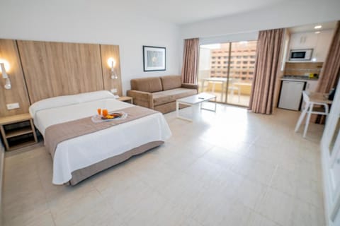 Hotel Apartamentos Pyr Fuengirola Vacation rental in Fuengirola