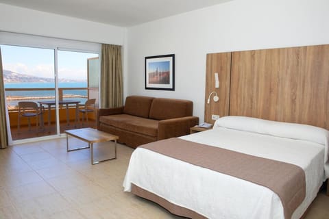 Hotel Apartamentos Pyr Fuengirola Vacation rental in Fuengirola