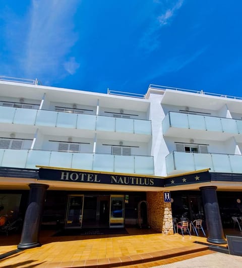 Nautilus Hotel Vacation rental in Roses