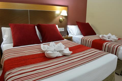 Hotel Regio 2 Vacation rental in Cadiz