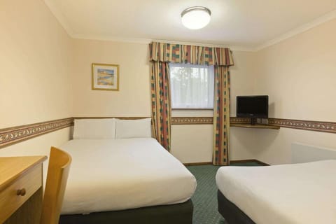 Days Inn by Wyndham Leicester Forest East M1 Vacation rental in Leicester