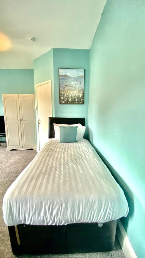 Tusker Lodge Vacation rental in Torquay