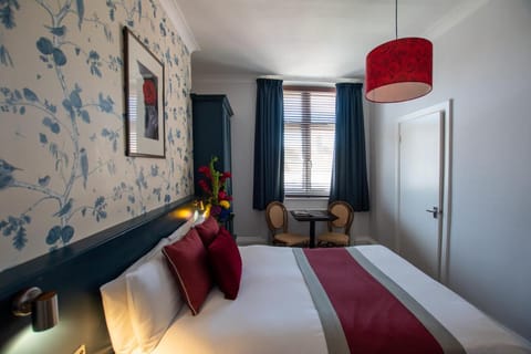 New Steine Hotel - B&B Vacation rental in Brighton