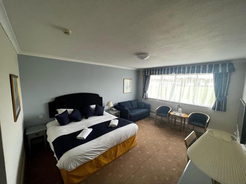 Tiverton Hotel Lounge & Venue formally Best Western Vacation rental in Tiverton