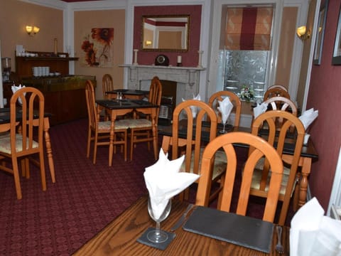 Healey House Hotel Vacation rental in Dewsbury