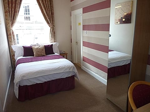 The Broughton Hotel Bed and Breakfast in Edinburgh