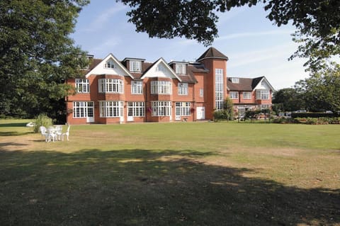 Grovefield House Hotel Hotel in Taplow