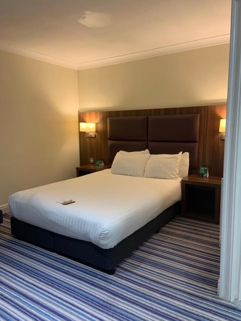 Holiday Inn Milton Keynes East M1 Junc 14 Vacation rental in Aylesbury Vale