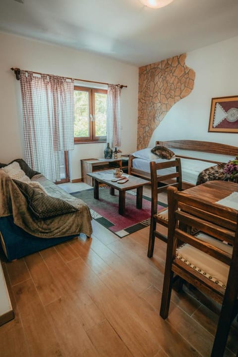 Etno Garden Apartments Vacation rental in Plitvice Lakes Park