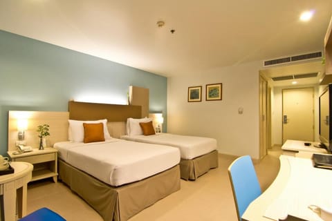 Sunshine Vista Hotel - SHA Plus Resort in Pattaya City