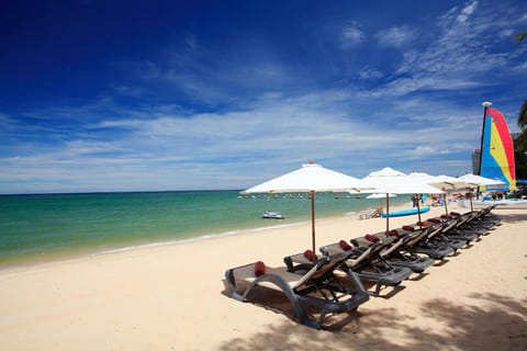 Centara Grand Mirage Beach Resort Pattaya - SHA Extra Plus Resort in Pattaya City