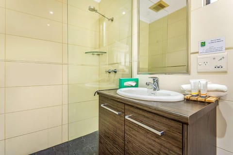 Quality Hotel Darwin Airport Vacation rental in Darwin