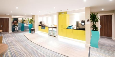 Holiday Inn Cardiff - North M4 Vacation rental in Cardiff