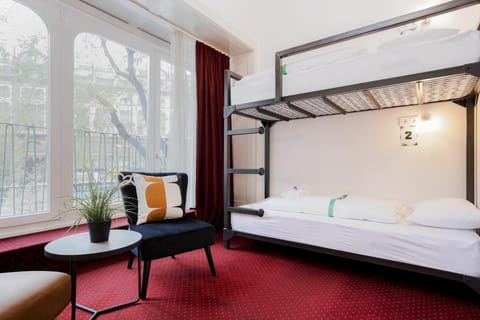 Maverick Hostel & Ensuites Vacation rental in Budapest