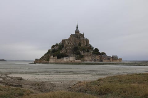 Mouton Blanc Hotel Urlaubsunterkunft in Mont Saint-Michel