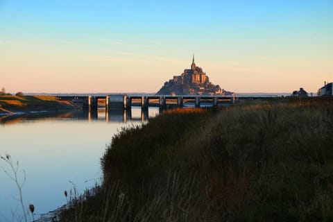 Mouton Blanc Hotel Urlaubsunterkunft in Mont Saint-Michel