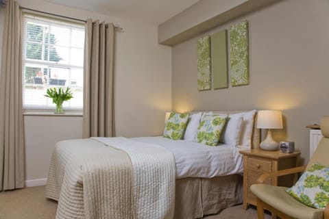 The Cheltenham Townhouse Studios at GLENFALL LAWN PITTVILLE CIRCUS Bed and Breakfast in Cheltenham