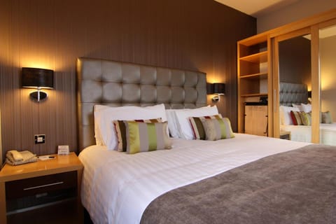 City Hotel Vacation rental in Londonderry