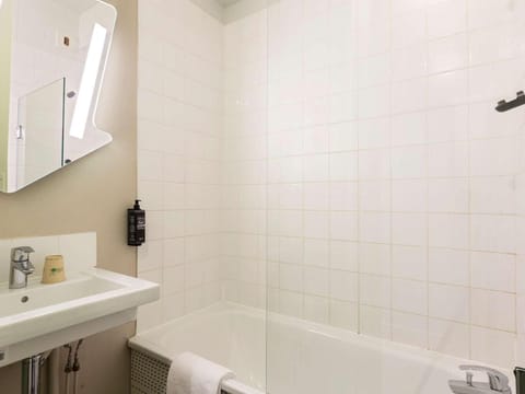 Ibis Budget Bourgoin Jallieu Centre Vacation rental in Bourgoin-Jallieu