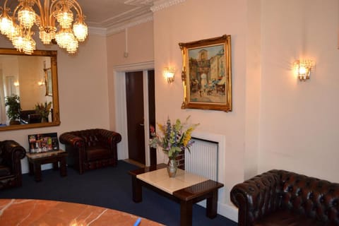 Park Hotel Vacation rental in Ilford