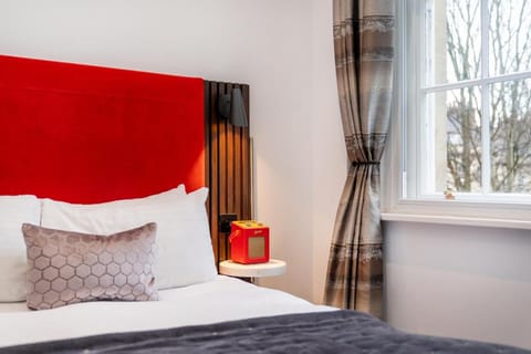 The Berkeley Square Hotel Bristol Vacation rental in Bristol