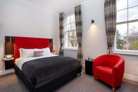 The Berkeley Square Hotel Bristol Vacation rental in Bristol