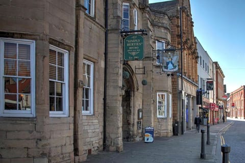 Angel and Royal Hotel Vacation rental in Grantham