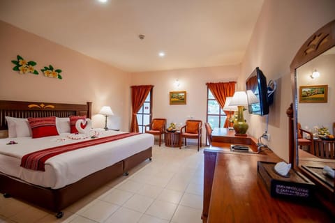 Hyton Leelavadee Hotel - SHA Plus Resort in Patong