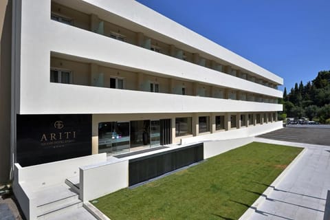 Ariti Grand Hotel Hotel in Corfu