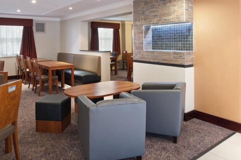 Holiday Inn Express Leeds-East Vacation rental in Leeds