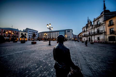 Hotel Aroi Bierzo Plaza Vacation rental in Ponferrada