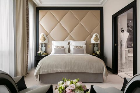 Hotel Barriere Le Fouquet's Vacation rental in Paris