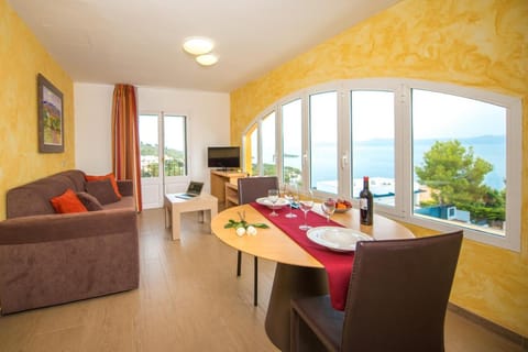 Aparthotel Ona Aucanada Vacation rental in Raiguer