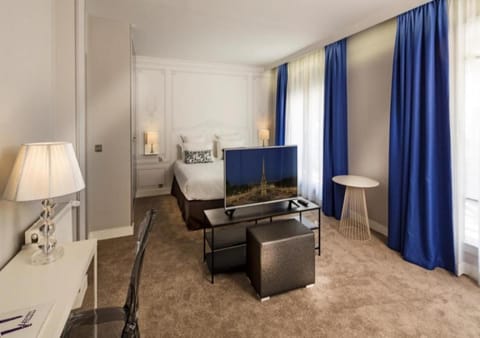 Hotel Paris Vaugirard Vacation rental in Issy-les-Moulineaux