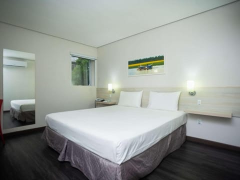 ibis Styles Belem Nazare Vacation rental in Belém