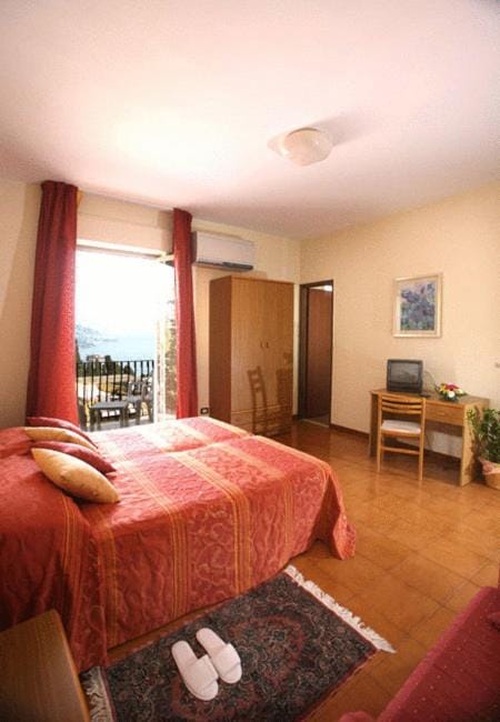 Hotel Natalina Vacation rental in Taormina