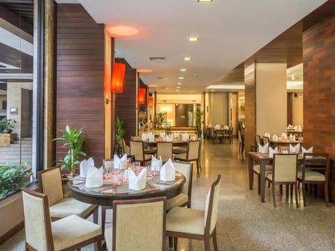 Sunbeam Hotel Pattaya - SHA Extra Plus Hotel in Pattaya City