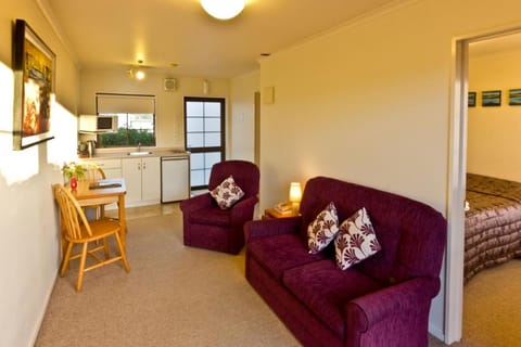 Arrow Motel Apartments Vacation rental in Nelson