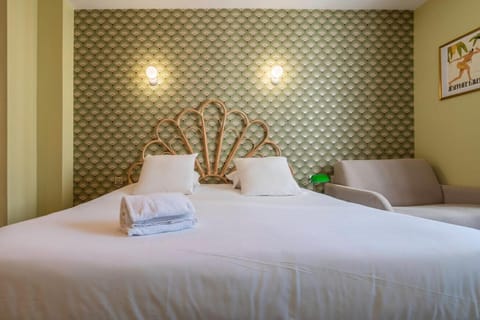 Hôtel Cosmopolitain Vacation rental in Biarritz