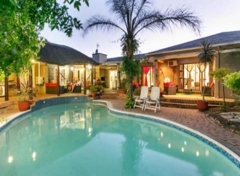 Sun Bell Lodge Bed and Breakfast in Cape Town