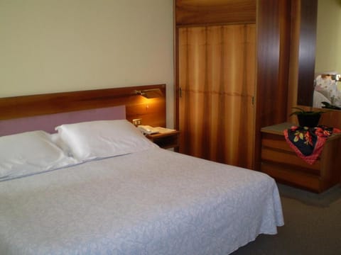 Albergo Moderno Hotel in Lovere