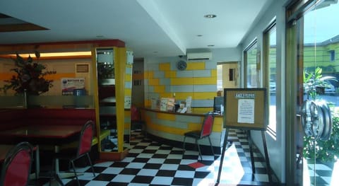 Park Bed and Breakfast Hotel Pasay Vacation rental in Pasay