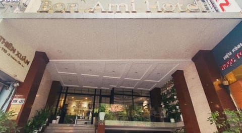 Bon Ami Hotel - Thiên Xuân Hotel Vacation rental in Ho Chi Minh City