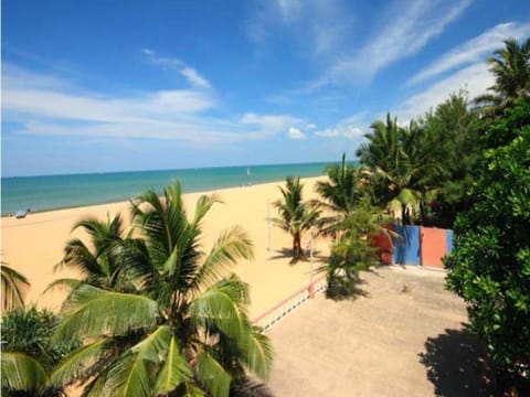 Topaz Beach Hotel Vacation rental in Negombo